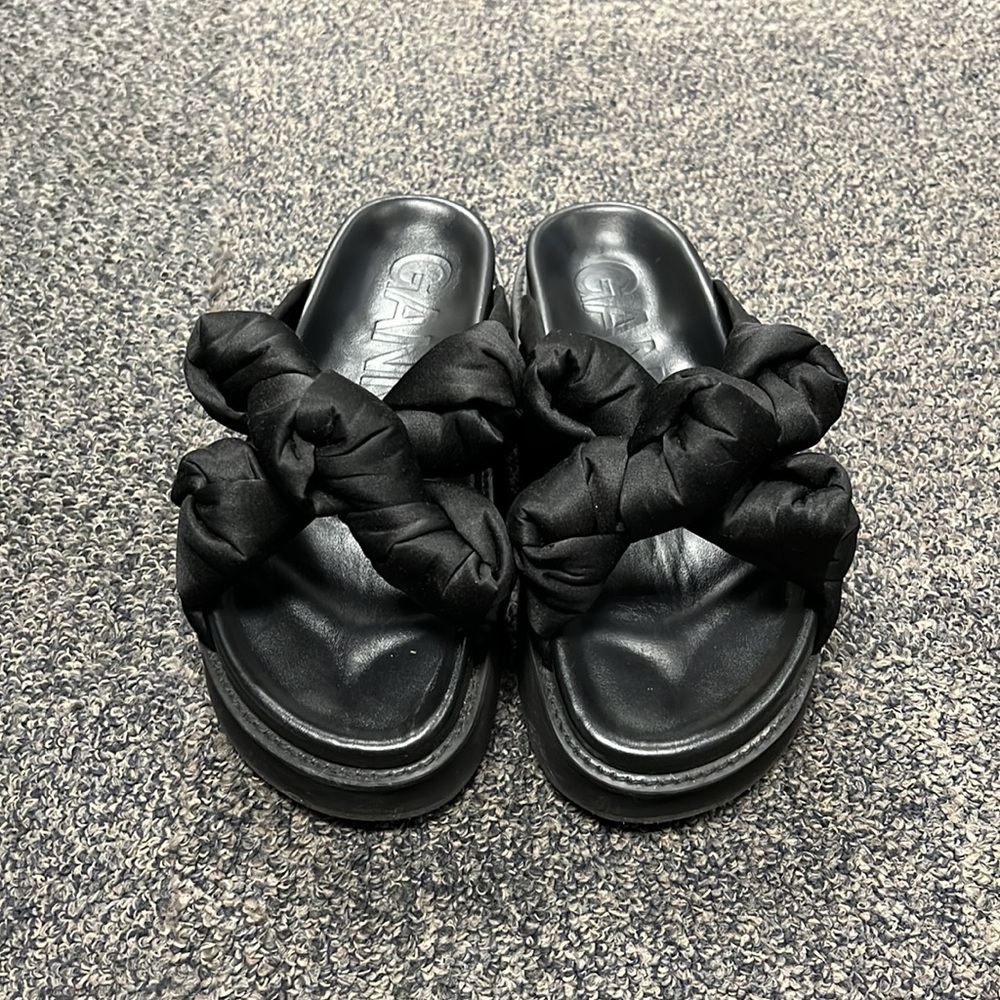 Ganni Knotted Sandals - Picture 3 of 4